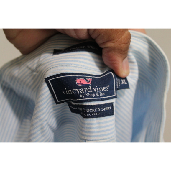 Vineyard Vines Men Blue Button Down Shirt Slim Fit Tucker Shirt Size XL - Picture 2 of 9